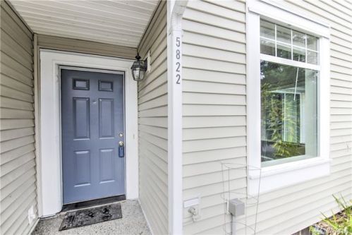5822 232nd Pl, Kent, WA 98032-6475