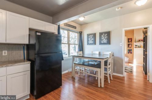 239 Chestnut St, West Deptford NJ  08093-1307 exterior