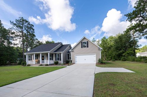53 Magnolia Ln, Lugoff SC  29078-9360 exterior
