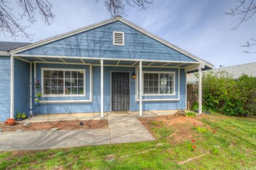 12 Mourning Dove Ln, Oroville, CA 95965-3275