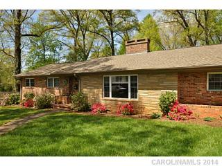 1815 Bentley Pl, Charlotte, NC 28205-3365