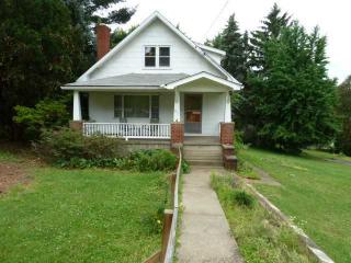 611 Davidson Dr, Verona, PA 15147-2918