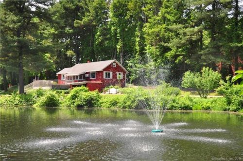 155 Park Ave, Windsor, CT 06095-3324