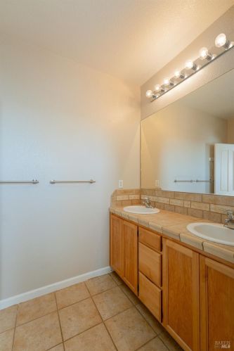 441 Kennwood Dr, Ukiah CA  95482-8767 exterior