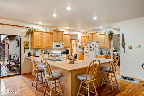 2729 Loma Linda Dr, Pinetop AZ 85935-7259 exterior