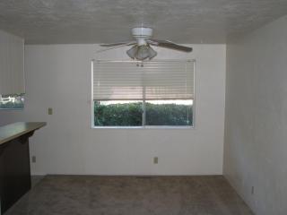 555 Coburg Rd, Eugene OR  97401-5542 exterior