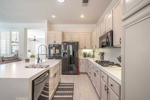 79806 Barcelona Dr, La Quinta CA  92253-8809 exterior