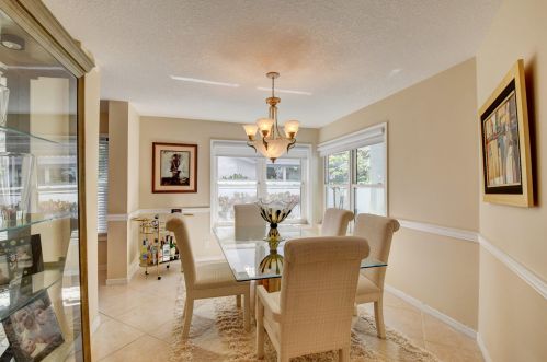 2077 53rd St, Boca Raton FL 33496-3452 exterior