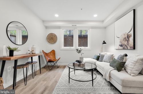 4001 7th St, Washington, DC 20017-1923