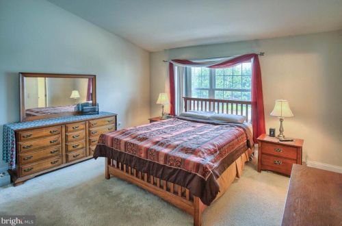 152 Ashford Way, Camp Hill PA  17011-3919 exterior