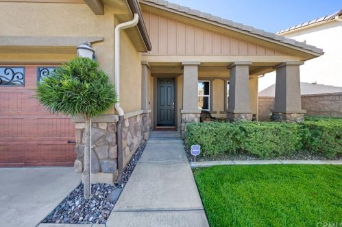 40951 Whitehall St, Lake Elsinore, CA 92532-1657