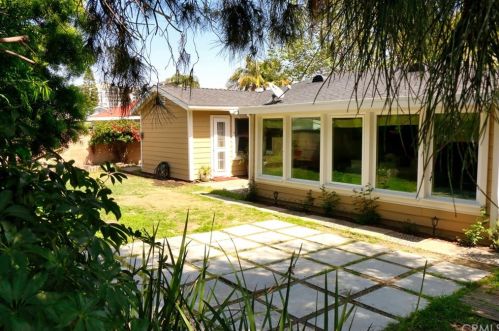 13141 Lewis St, Garden Grove CA  92843-2227 exterior