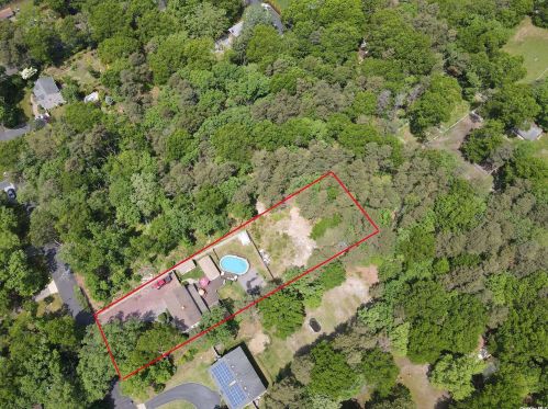 43 Madeline Rd, Panamoka NY  11961-2943 exterior