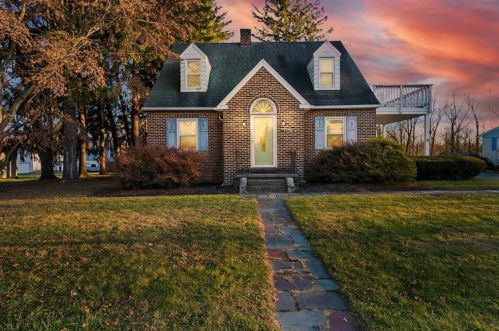 7748 Hamilton Blvd, Breinigsville, PA 18031-1215