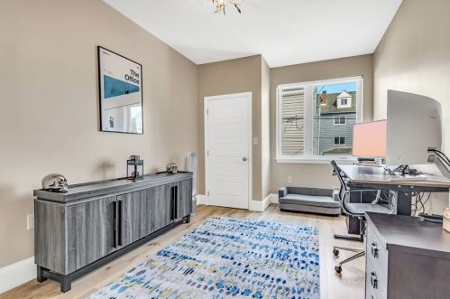 5112 Stanton Ave, Pittsburgh PA  15201-2580 exterior