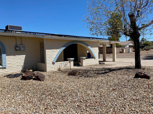 15415 20th St, Phoenix AZ  85022-3402 exterior