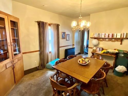 712 Reynolds St, New Castle PA  16101-4853 exterior