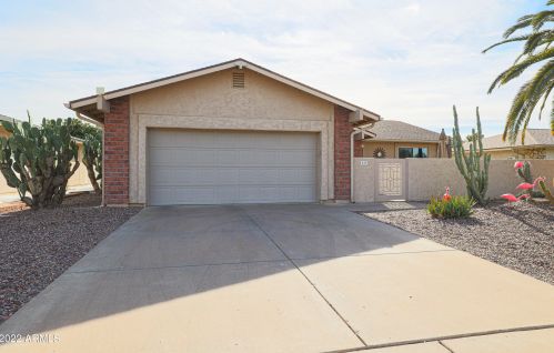 847 Leisure World, Mesa, AZ 85206-2408
