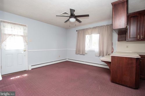 452 Belmont St, Pottstown PA 19464-5125 exterior