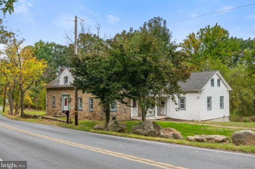 6709 Mountain Rd, Macungie, PA 18062-9623