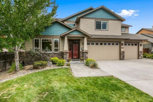 63232 Brightwater Dr, Bend, OR 97701-8769