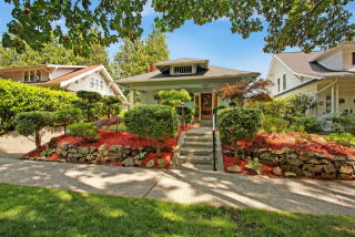 3327 Grand Ave, Everett WA  98201-4212 exterior