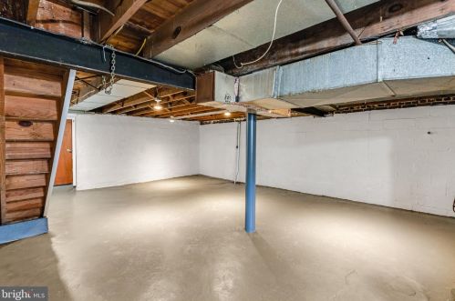 104 South Pl, New Castle DE  19720-2736 exterior