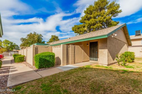 17609 Lindner Dr, Glendale, AZ 85308-3548