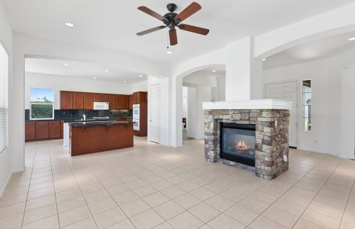 81326 Golden Barrel Way, La Quinta CA  92253-9325 exterior