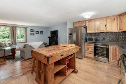 63 Durrell Mountain Rd, Belmont NH  03220-3305 exterior