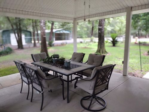194 Creekside Ln, Defuniak Springs FL  32433-4906 exterior