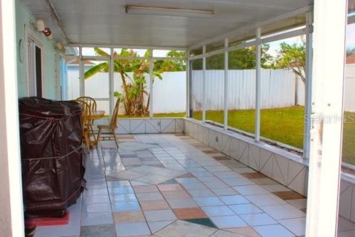 5145 Heatherstone Ct, Kissimmee FL 34758-2222 exterior