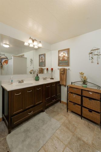 1481 Hill Rd, Willits CA  95490-9723 exterior