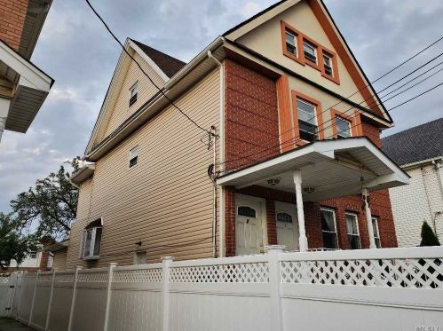 119-17 164th St, Jamaica, NY 11434-1116