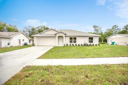 1360 Winterville St, Deltona, FL 32725-1780