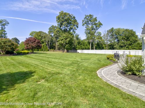 48 Branford Cir, Tinton Falls, NJ 07724-3248