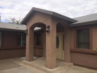 4226 74 Dr, Phoenix AZ  85033-1318 exterior