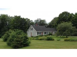 790 Elmore St, Morrisville, VT 05661-8010