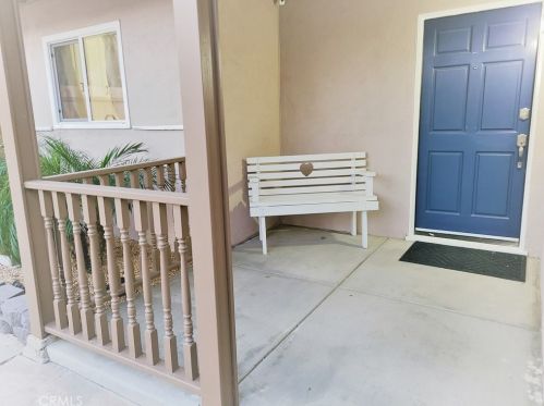 422 Pioneer Ave, Redlands, CA 92374-1751