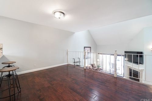 5459 Centralia St, Long Beach CA  90808-1456 exterior