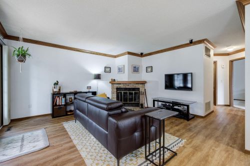 3563 Blue Jay Way, Saint Paul, MN 55123-2269