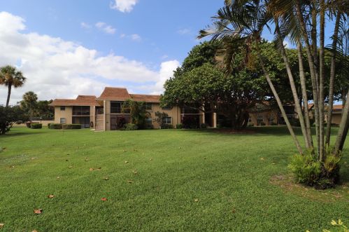 1251 13th St, Boca Raton, FL 33486-5307