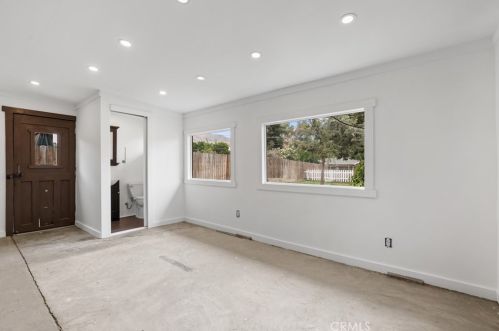 4168 Ish Dr, Simi Valley CA 93063-7665 exterior