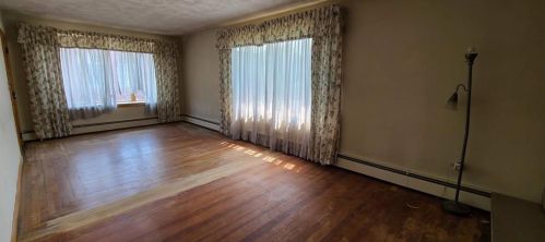 19 Meeting St, Cumberland RI  02864-8322 exterior