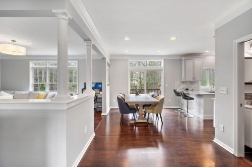 15 Drumlin Rd, Stratham NH  03885-6531 exterior