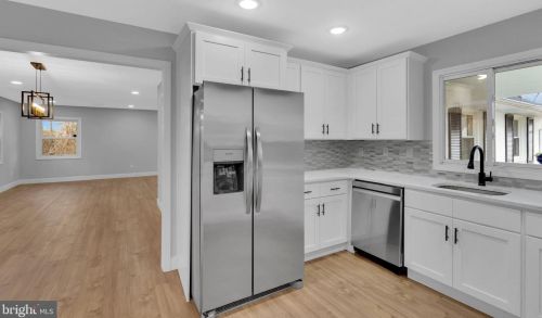 96 Pheasant Ln, Willingboro NJ  08046-2755 exterior