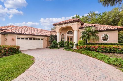9822 Santa Clara Ct, Howey In The Hills, FL 34737-5004