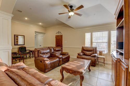 1310 Byu Shr Dr, Galveston TX 77551-4300 exterior