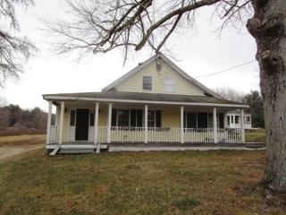 499 Field Hill Rd, Scituate RI  02815-1107 exterior