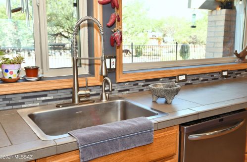 12560 Arbor Vista Blvd, Tucson AZ  85749-8694 exterior